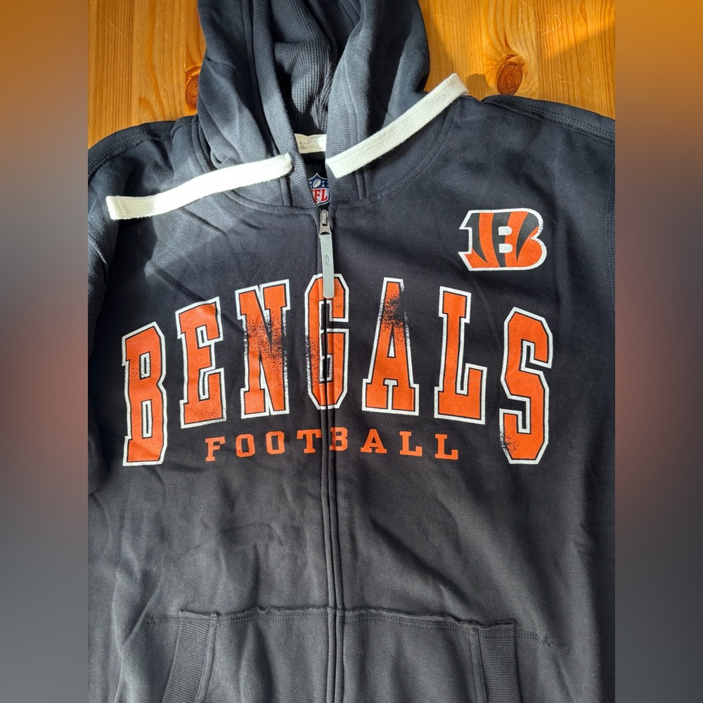 Men's NFL Cincinnati Bengals Football Zip Up Hoodie Size L NWT - Picture 2 of 6